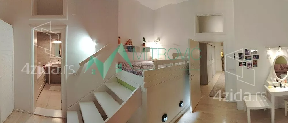 Petosoban stan | 4zida