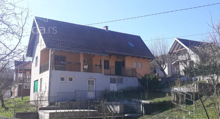 3-etažna kuća | 4zida