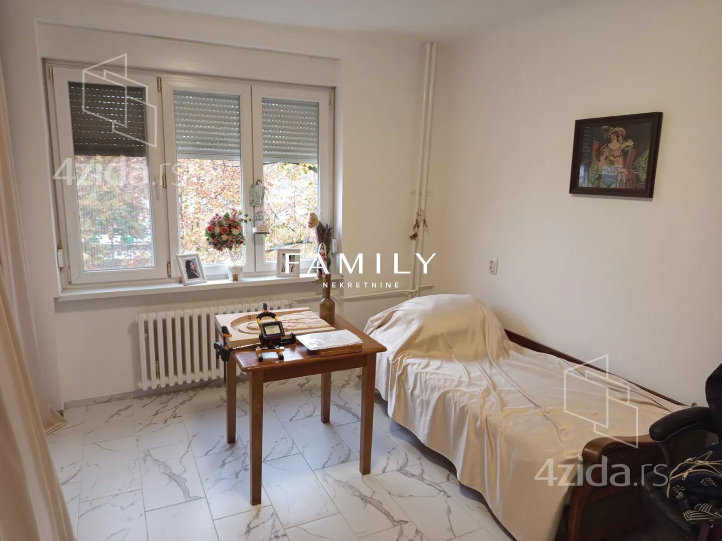 Dvoiposoban stan | 4zida