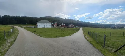 Okolne lokacije | 4zida.rs