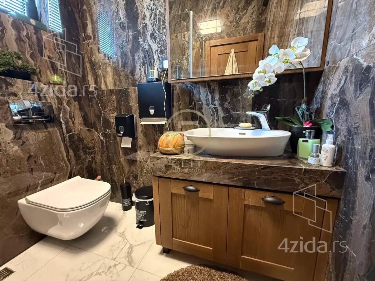 Kuća | 4zida