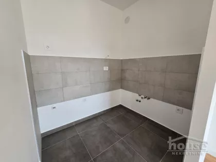 Novo Naselje | 4zida.rs