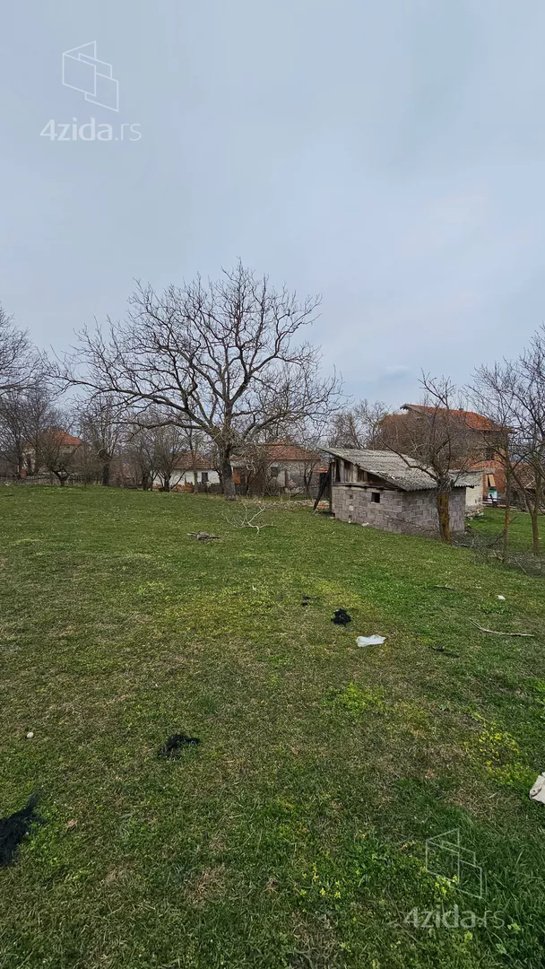 Građevinsko zemljište | 4zida