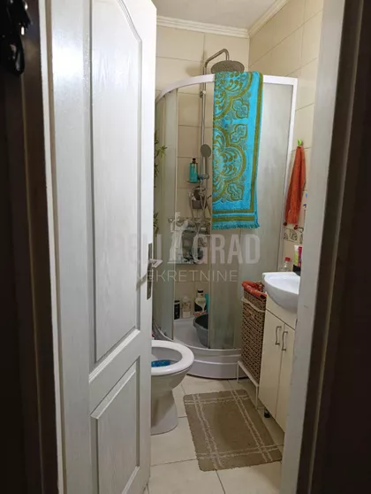 Studentska | 4zida.rs