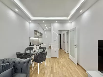 Karpoševa | 4zida.rs