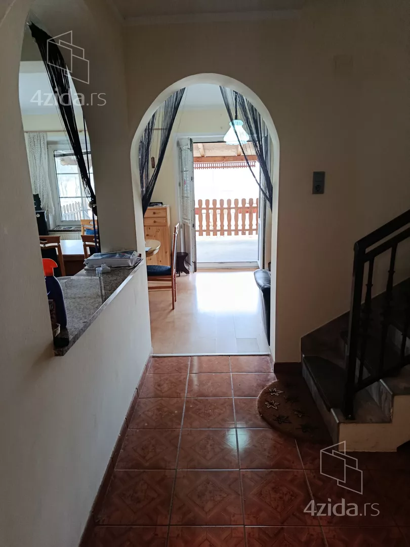 3-etažna kuća | 4zida