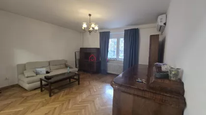 Kalenić pijaca | 4zida.rs