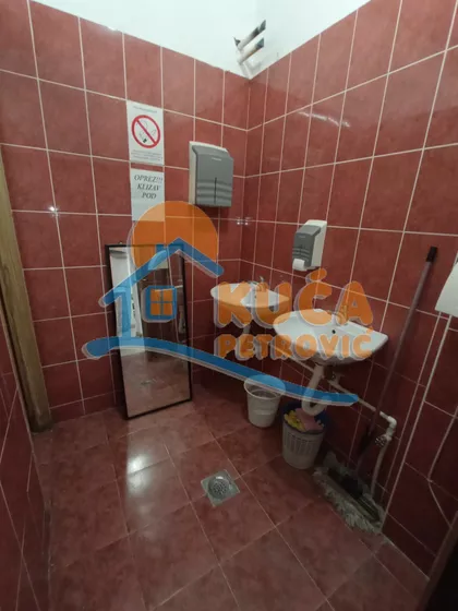 Pasi poljana | 4zida.rs