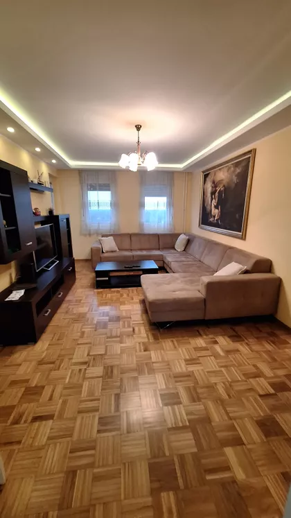 Vespučijeva | 4zida.rs