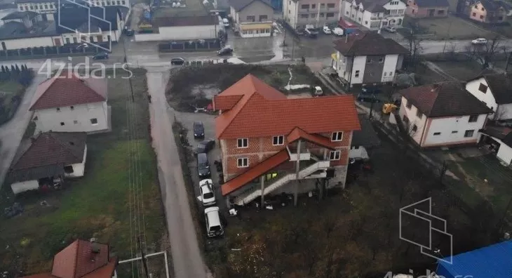 Kuća | 4zida