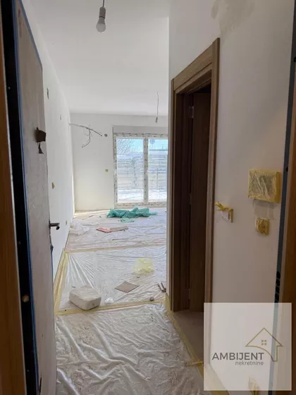 Okolne lokacije | 4zida.rs