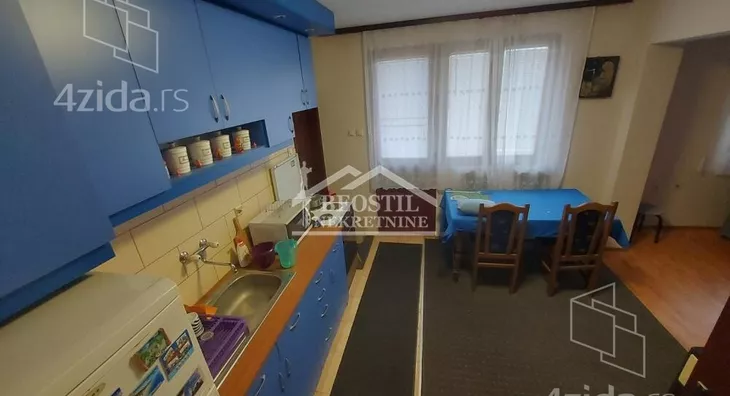 3-etažna kuća | 4zida