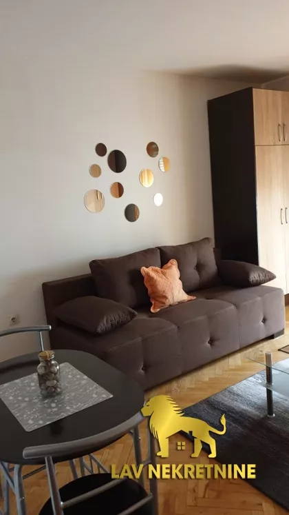 KORNELIJA STANKOVIĆA | 4zida.rs