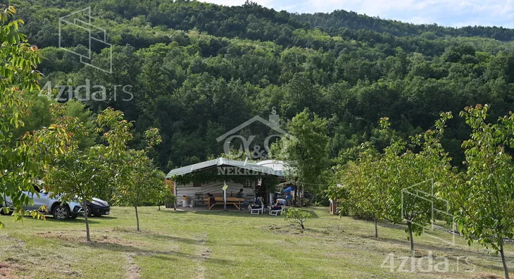 Poljoprivredno zemljište | 4zida