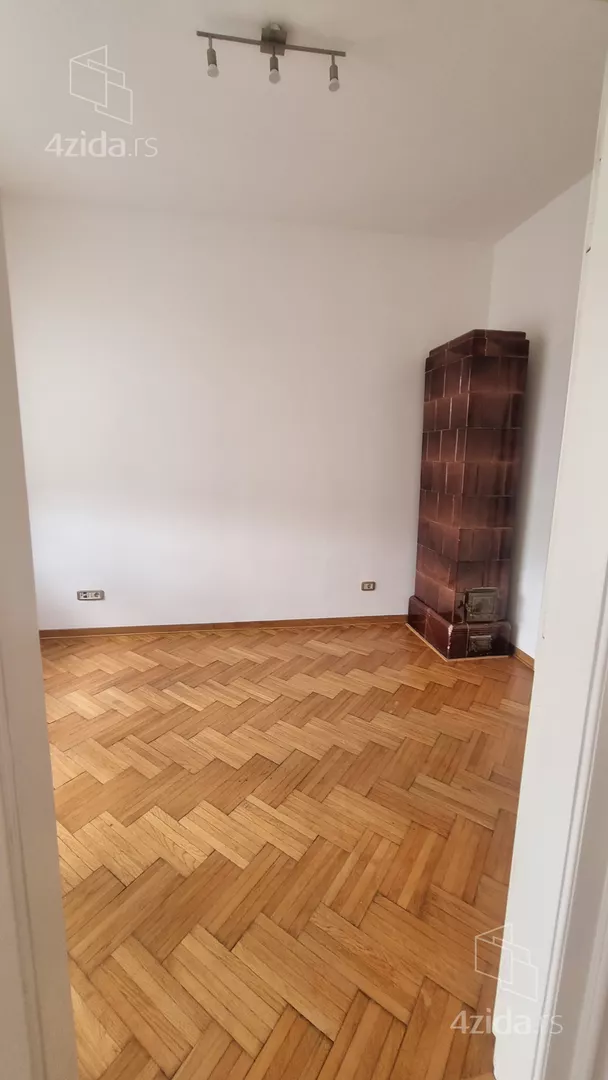 Kancelarija | 4zida