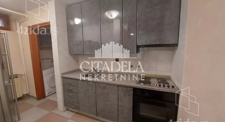 4-etažna kuća | 4zida