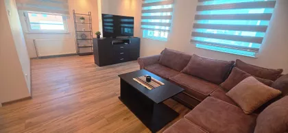 Cara Dušana 76 | 4zida.rs