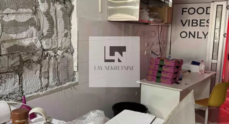 Poslovni prostor | 4zida