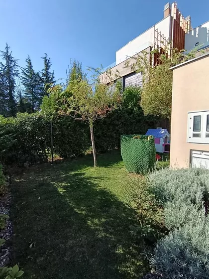 Popovica | 4zida.rs