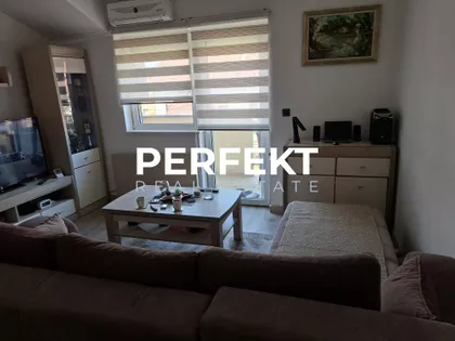 Topčiderska | 4zida.rs