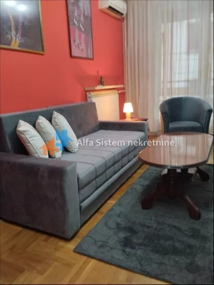 Hadžipopovac | 4zida.rs