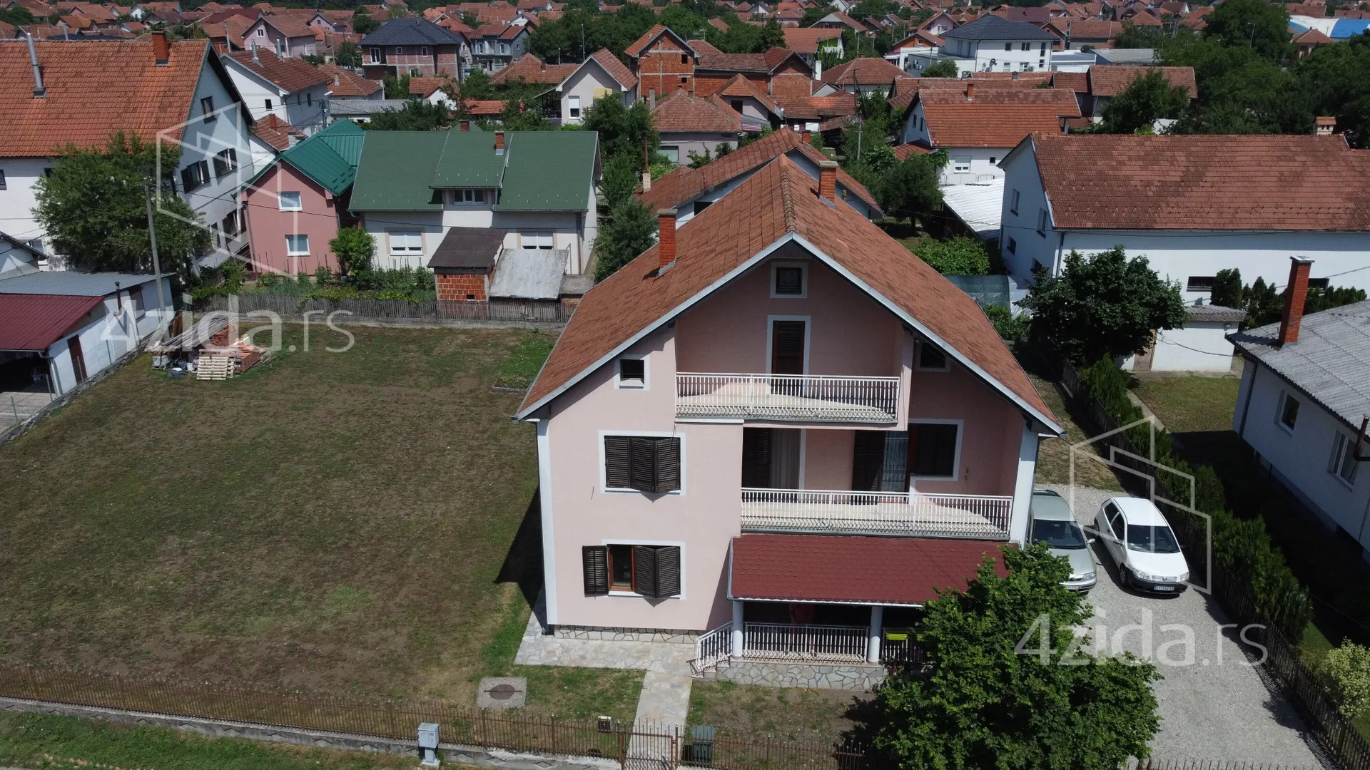 3-etažna kuća | 4zida