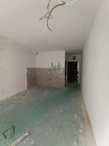 Stari Banovci | 4zida.rs