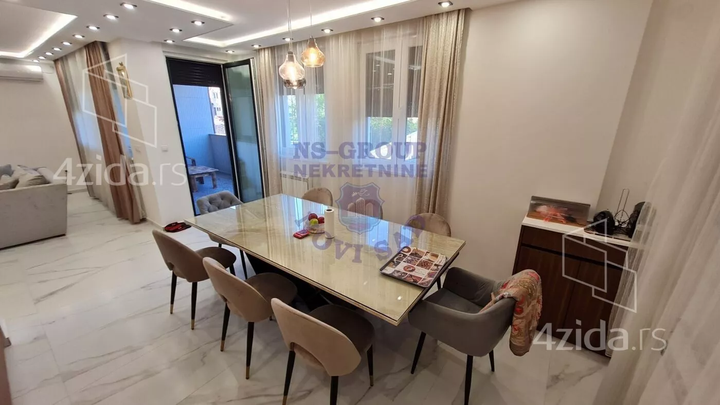 Petosoban stan | 4zida