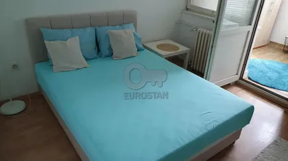 Ustanička | 4zida.rs