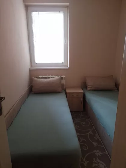 Jug Bogdana 6 | 4zida.rs