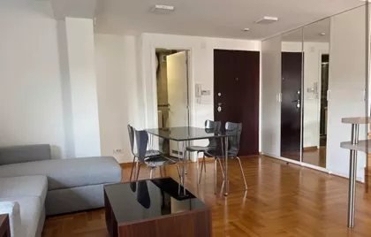 Gradska Bolnica | 4zida.rs