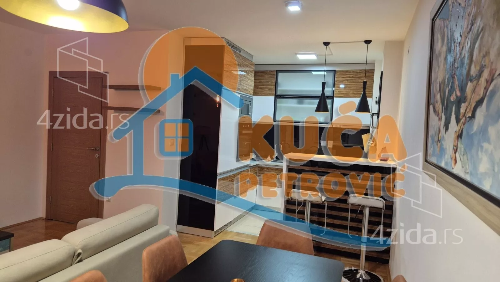 Dvoiposoban stan | 4zida