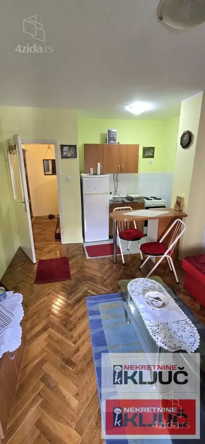 Garsonjera | 4zida
