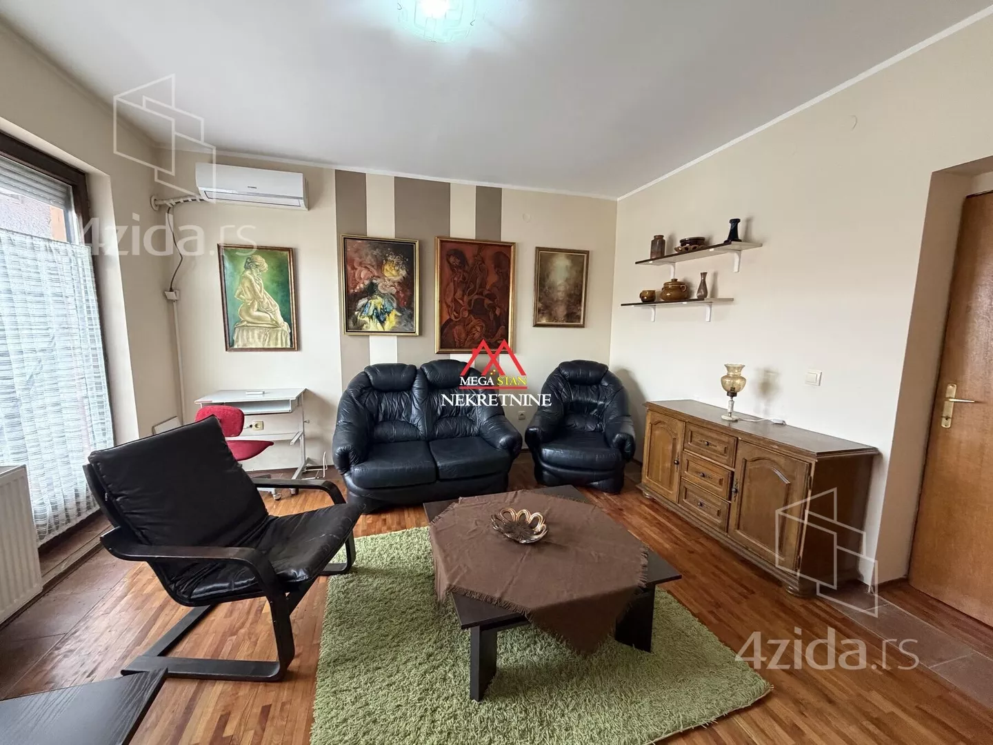 Jednoiposoban stan | 4zida