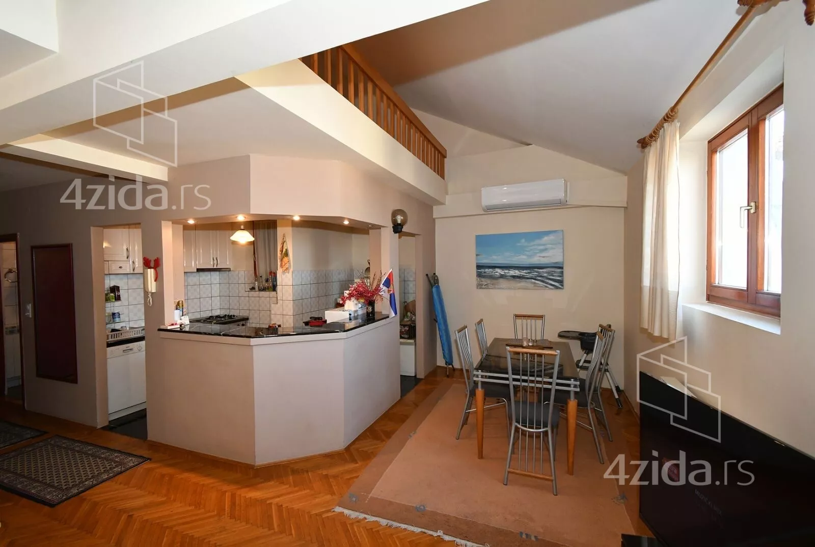 Četvorosoban stan | 4zida