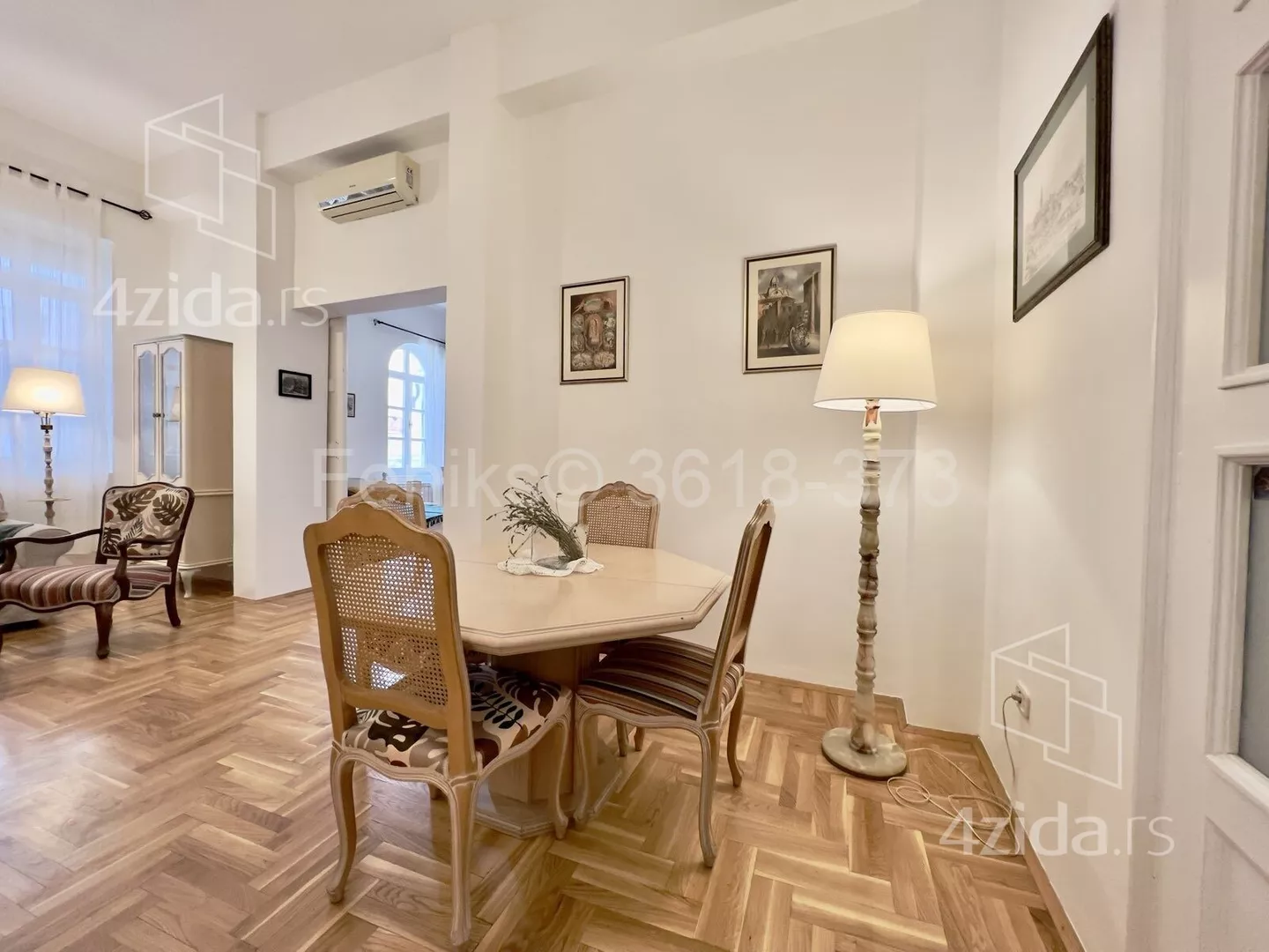 Četvoroiposoban stan | 4zida