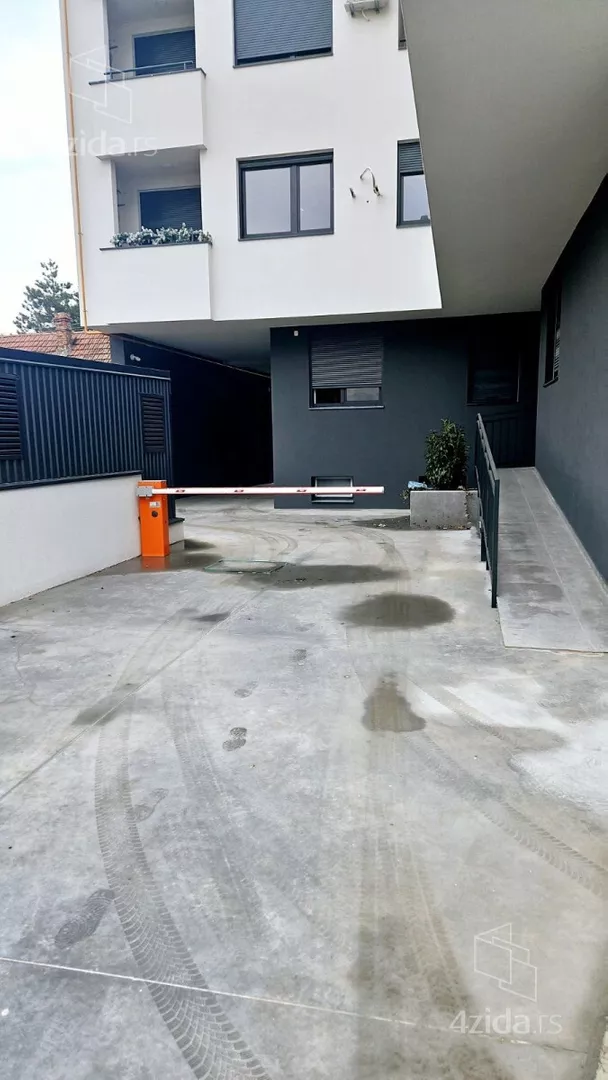 Garsonjera | 4zida