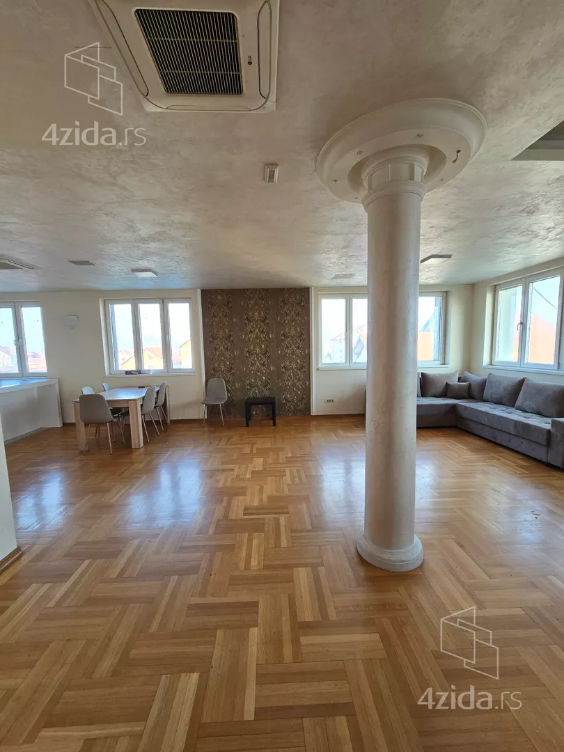 Šestosoban stan | 4zida