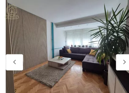 Božidar Adžija | 4zida.rs