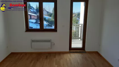 Okolne lokacije | 4zida.rs