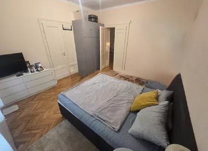 Kalenić pijaca | 4zida.rs