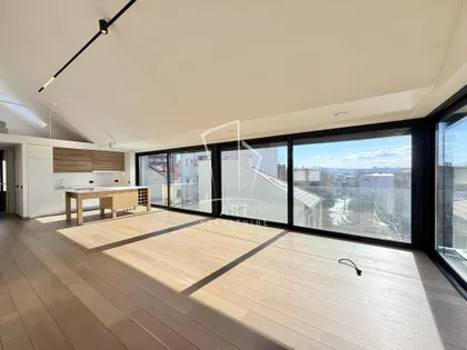 Vukice Mitrović | 4zida.rs