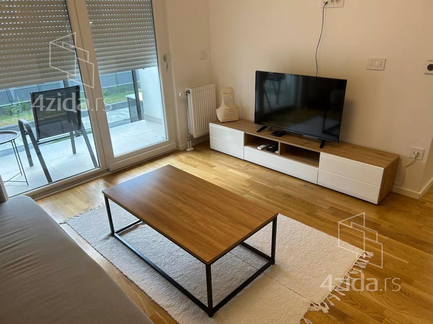 Dvoiposoban stan | 4zida