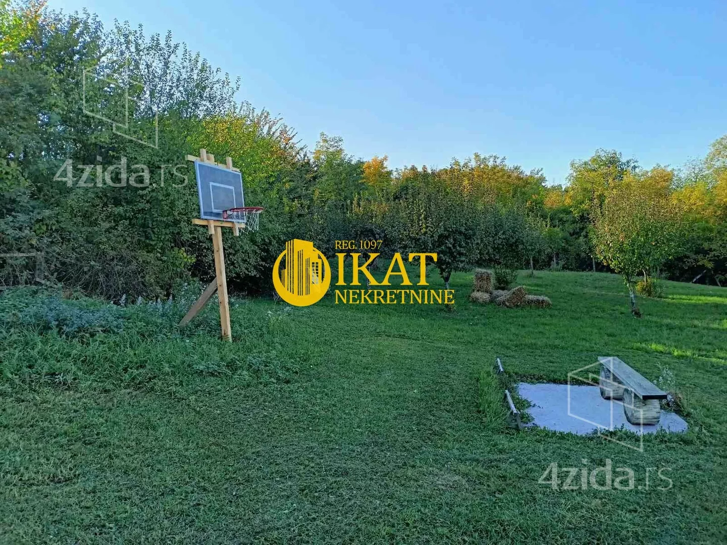 Građevinsko zemljište | 4zida