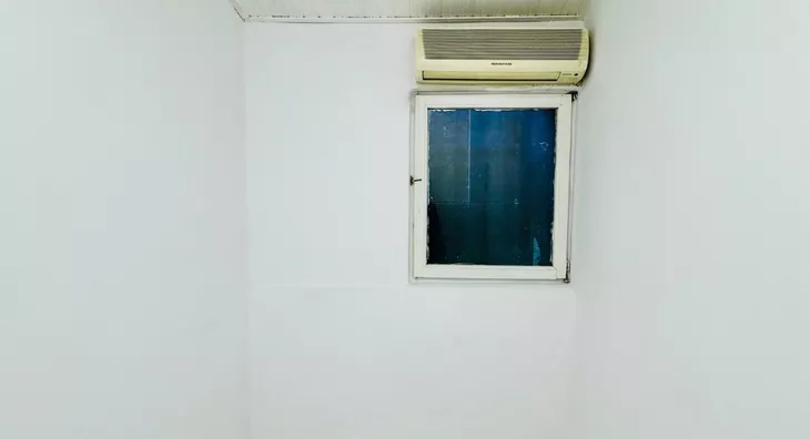 Lokal | 4zida