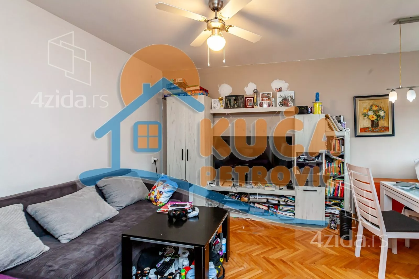 Dvoiposoban stan | 4zida