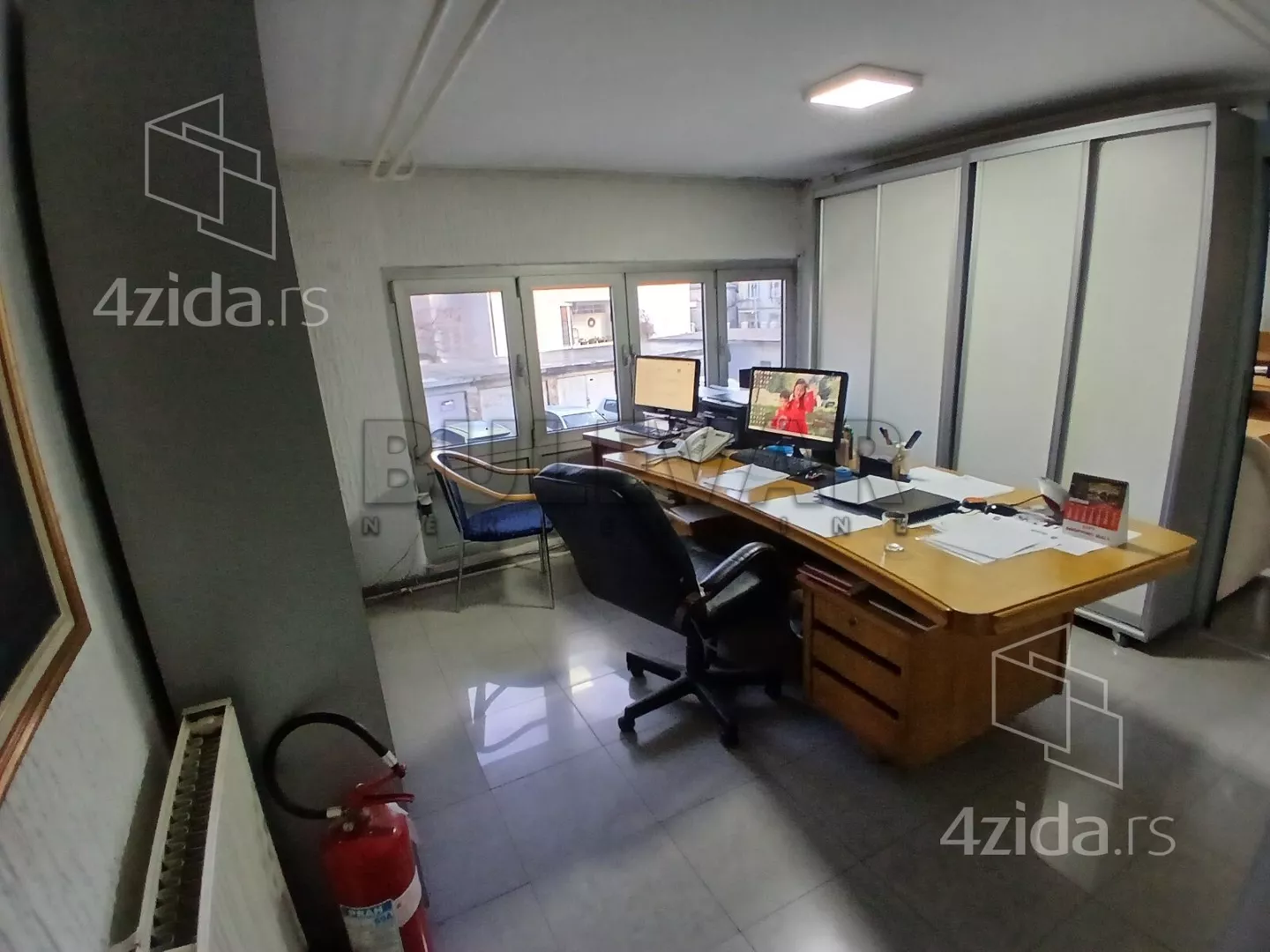 Lokal | 4zida