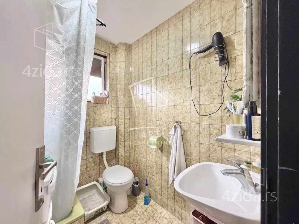 4-etažna kuća | 4zida