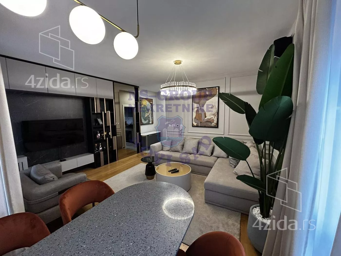 Dvoiposoban stan | 4zida