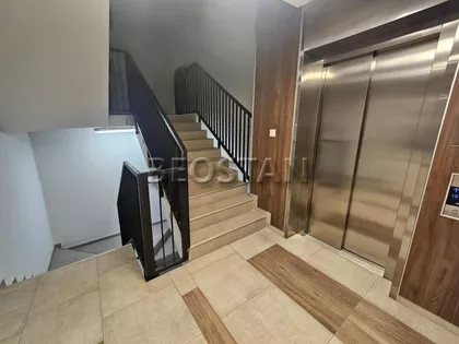 Tosin Bunar | 4zida.rs